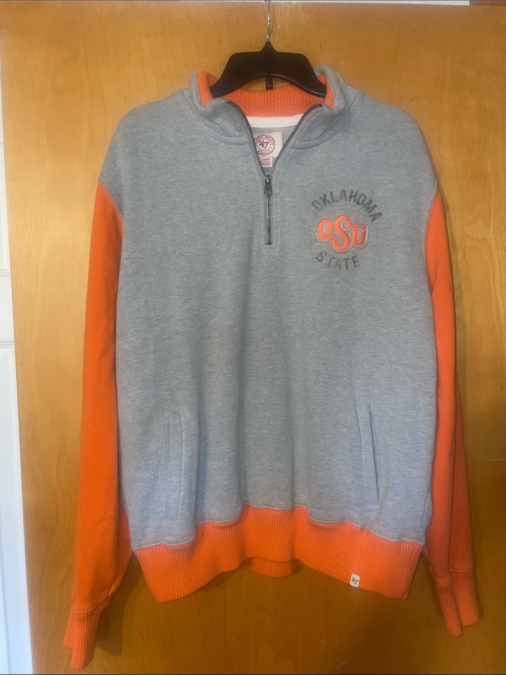 Oklahoma State cowboys 1/4 zip sweatshirt size XL